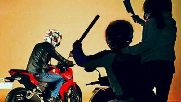 Video Pemotor Seret Senjata Tajam di Jalanan di Batam Viral, Diduga Begal