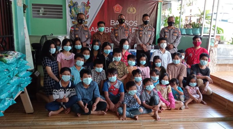 Polresta Barelang Gelar Bakti Sosial di Panti Asuhan Rezky Ilahi Batam